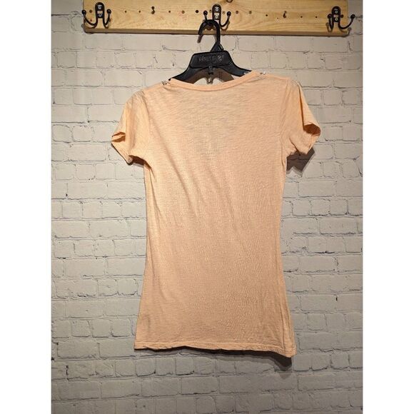 Thread 4 Thought beaded v-neck tshirt small - Picture 2 of 4